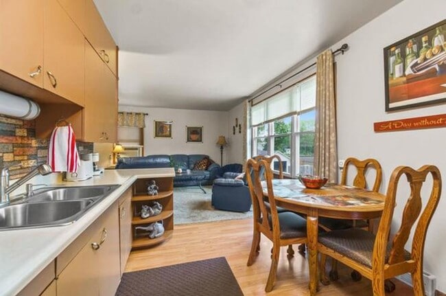 Photo - 7321 Ideal Ave Unidad 7321 Ideal Ave Apt C