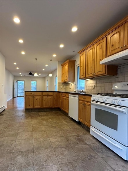 Photo - 37 Church St Unit 1