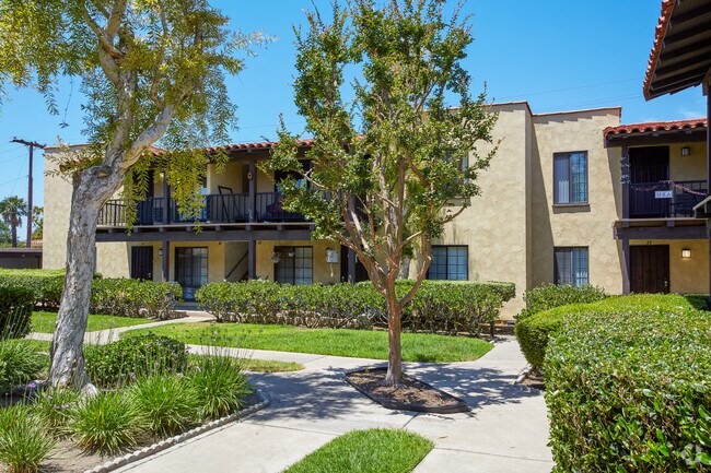 132 Rancho Yorba Apartments