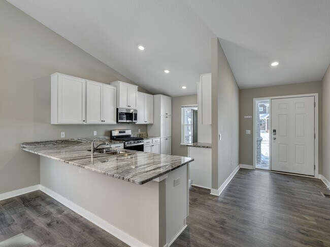 Photo - 14377 Fernbrook Ln N