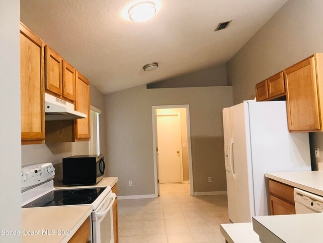 Photo - 2205 Myla Ln