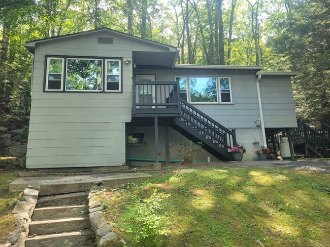 Building Photo - 119 Green Pond Rd Rental