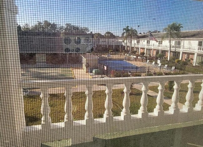 Photo - 4744 Azalea Dr Unit 204