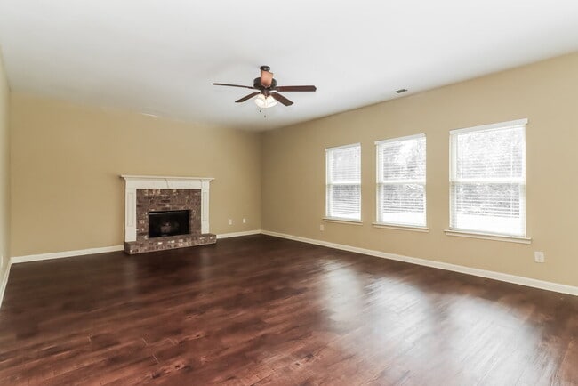 71 Hamilton Blvd NW