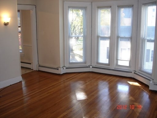 Photo - 13 Capron St Apartments Unit 2