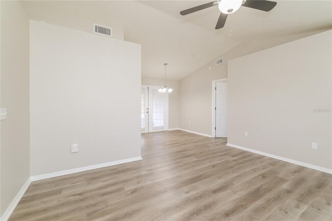 Photo - 171 Bergen Cir