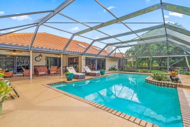 Photo - 16 Thurston Dr