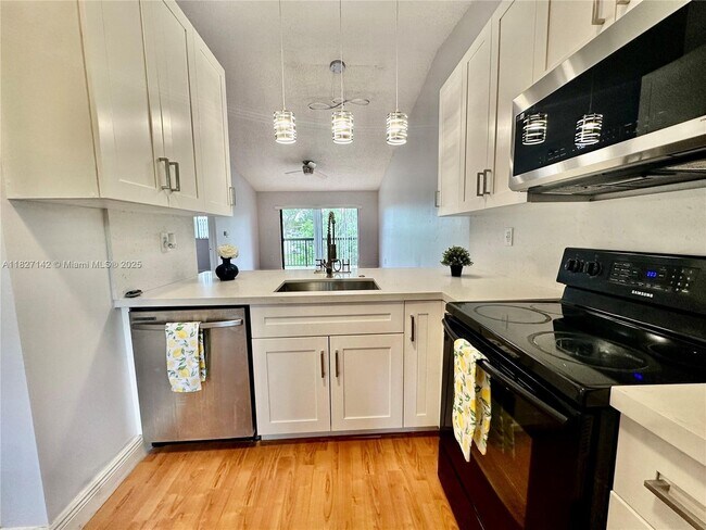 Photo - 9994 Nob Hill Pl Unit 9994