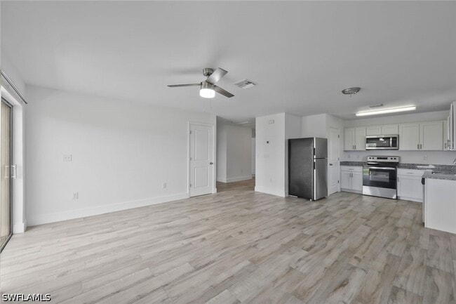 2426 Santa Barbara Blvd N