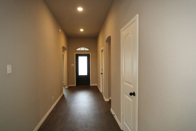Photo - Room to Relax: Spacious 4BR Home in Killeen’s Settlers Pass