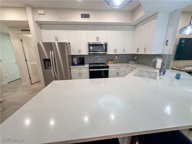 Photo - 250 Indies Dr E Unit 101