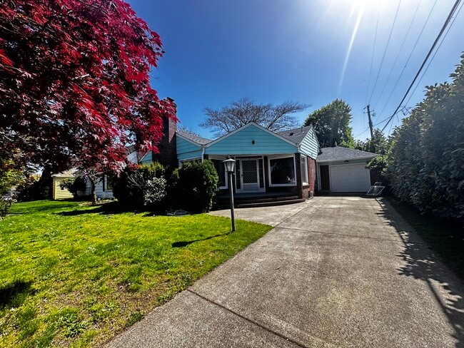 Photo - 609 NW 41st St