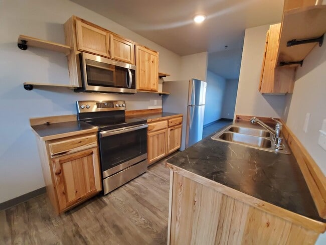 Photo - Riverbend Apartments