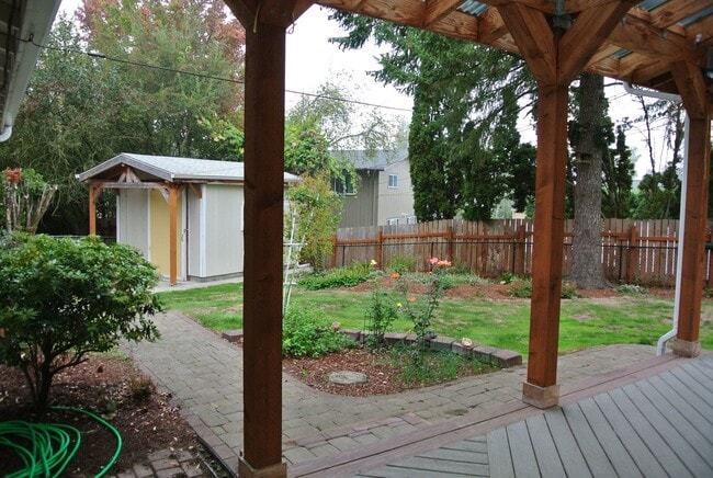 Photo - Spacious 4 bedroom 2 bath Home in North Al...