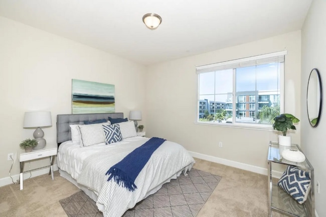 Photo - 827 Lotus Flower Loop