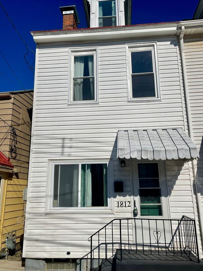 Photo - Comfort and Style Await - 3-bedroom, 2 bat...