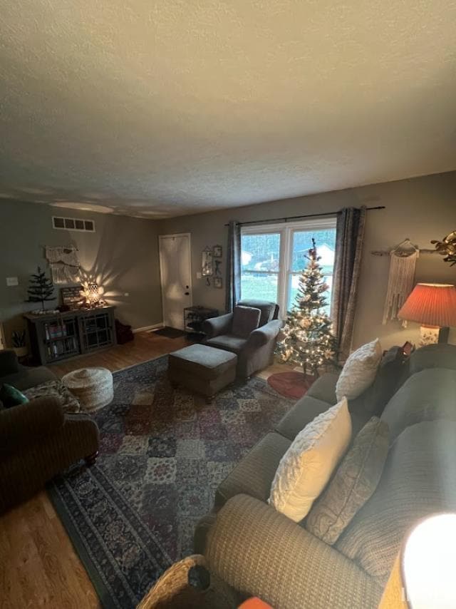 Photo - 4075 N Brookwood Dr