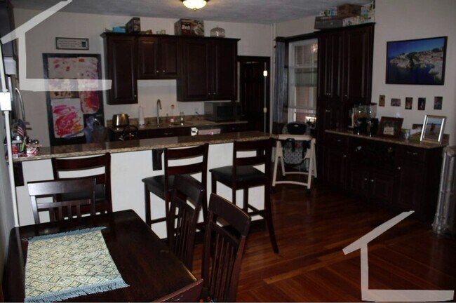 Photo - Coolidge Corner Area of Brookline. In-Unit Washer and Dryer, Heat, Hot Water Included, Bonus Room