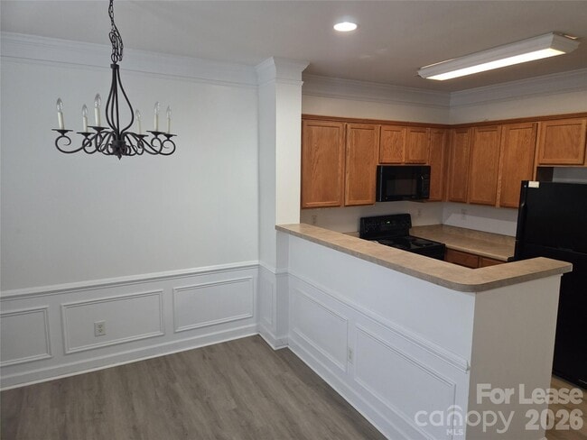 Photo - 109 Chawton Ln