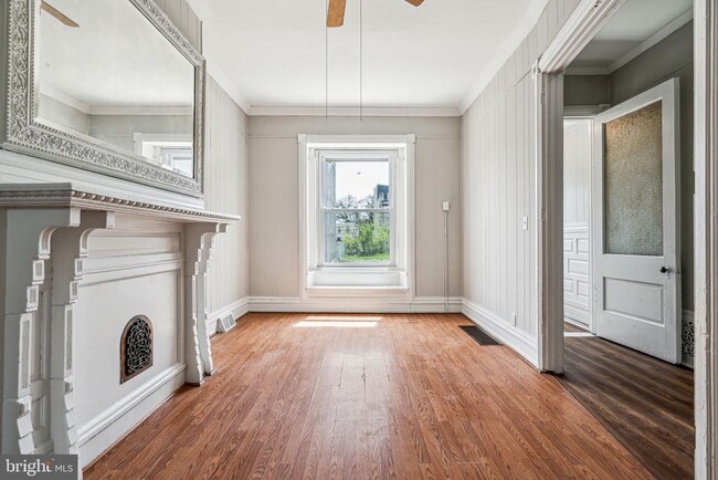 Photo - 2227 Page St