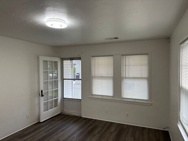 Photo - Stockton 2 Bedroom 1 Bath Home