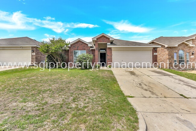 Photo - 413 Windy Hill Ln