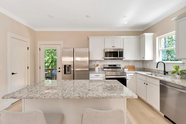 Photo - 4568 Kellys Ferry Rd