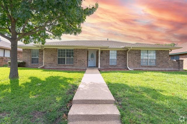 Building Photo - 801 Meadowgate Dr Rental