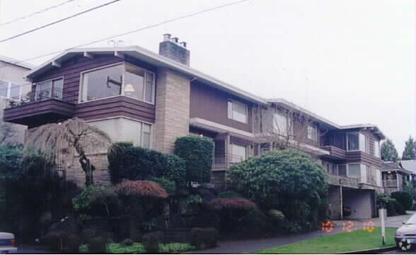 Jule-anne Apartments - Jule-anne Apartments