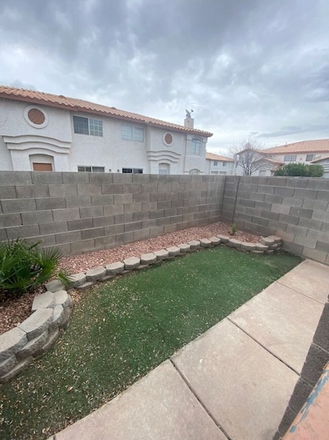 Photo - Cozy 3 Bedroom Summerlin Townhome for Rent!