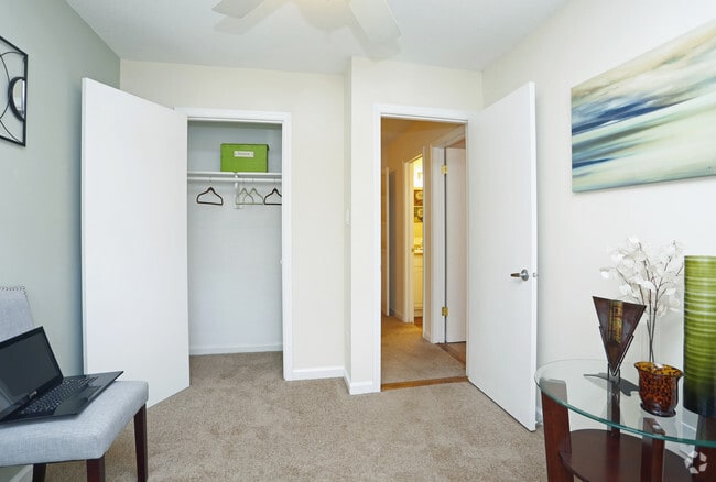 3HAB, 2.5BA - 1,500 ft² Cypress- Habitación - 501 Towns