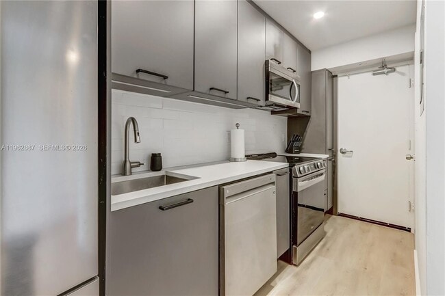 Photo - 1000 West Ave Unit 506