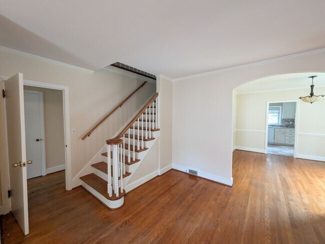 Photo - 1403 South Ave