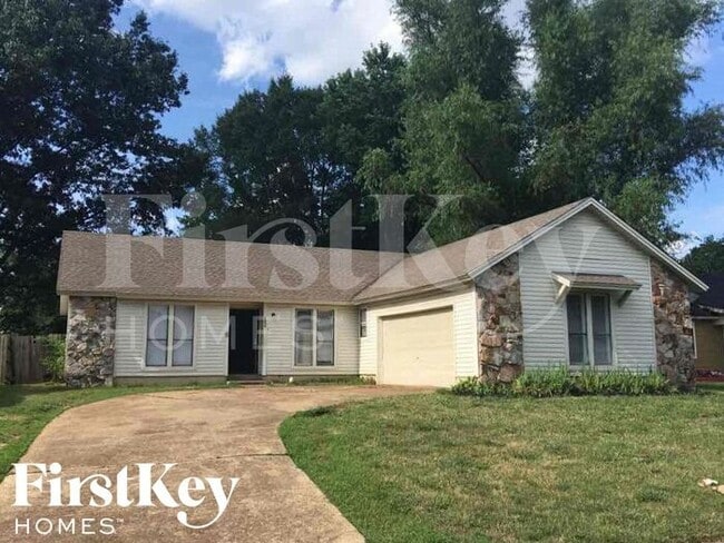 Building Photo - 6056 New Leaf Ln