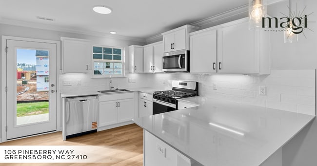 Photo - 106 Pineberry Way