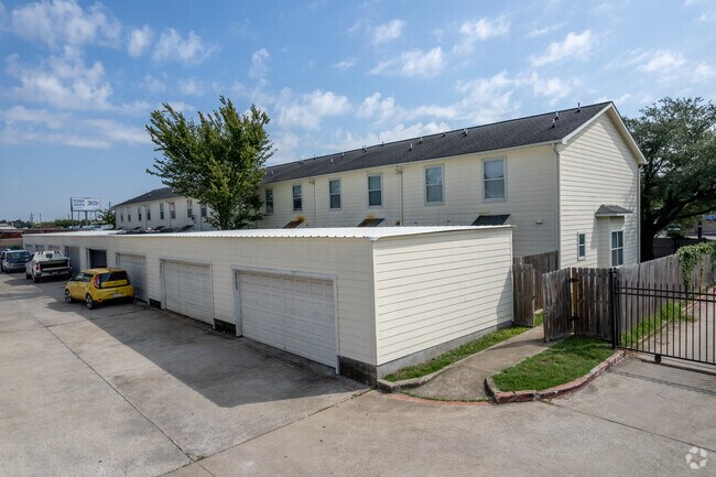 Photo - Shaver Landing