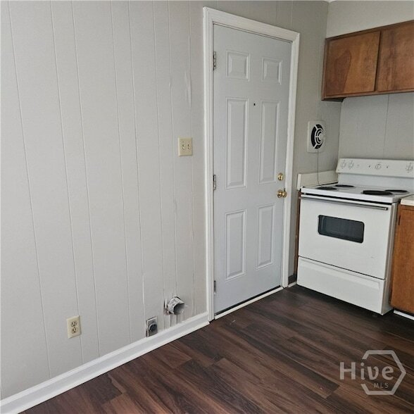 Photo - 4407 Caroline Dr