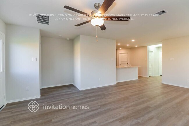 Photo - 10707 Sunlit St