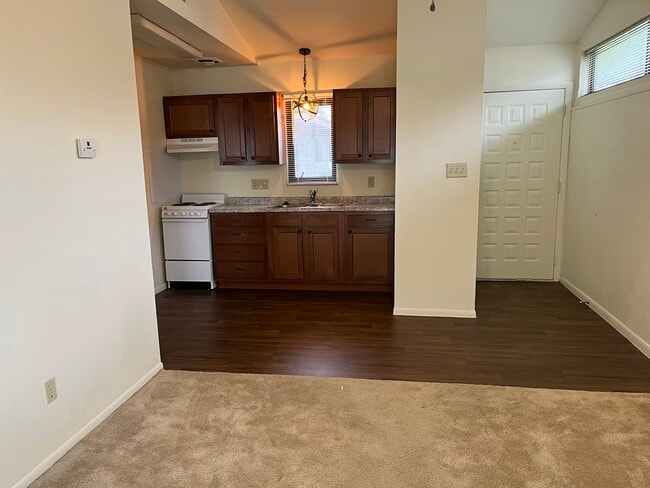 Coldwater Crossing Apartments
