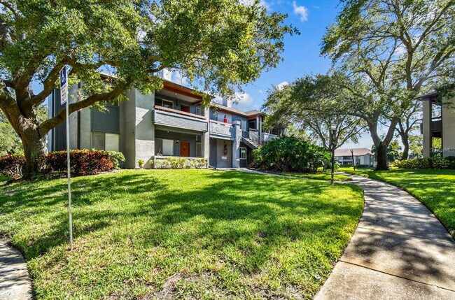 Photo - 10265 Gandy Blvd N Unidad 1405