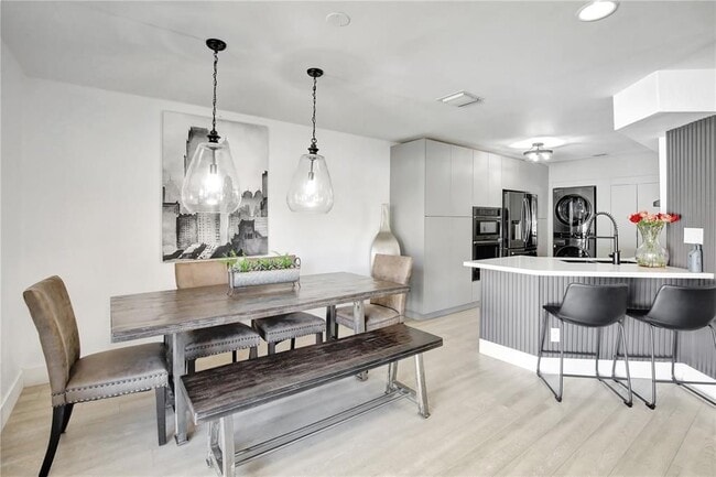 Building Photo - 5326 SW 126th Ave Rental
