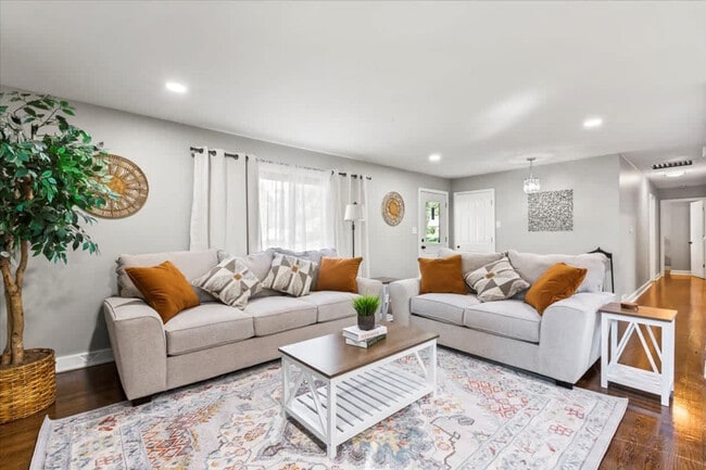 Photo - 2N361 Diane Ave Apartamento Unidad ID1237887P