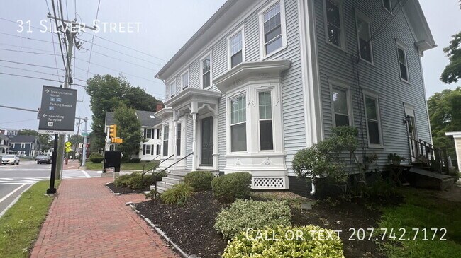 Building Photo - 31 Silver St