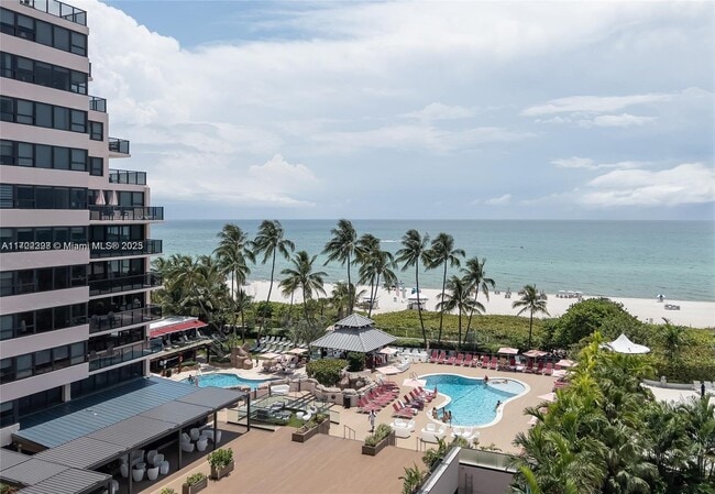 Photo - 5161 Collins Ave Unit 812