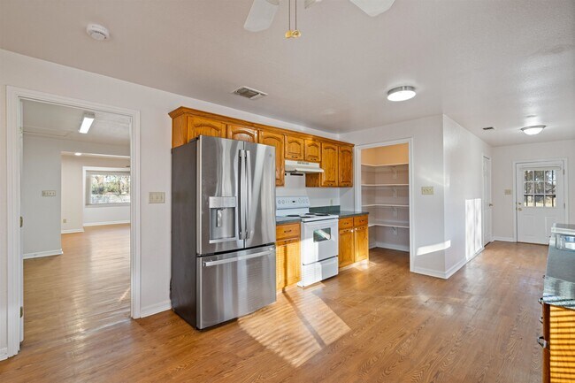 Photo - 2586 Las Vacas St