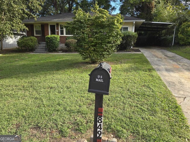 Photo - 849 Spring Valley Dr House