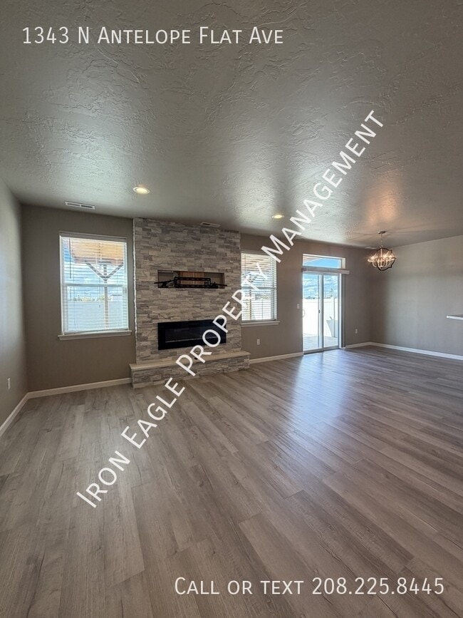 Photo - 1343 N Antelope Flat Ave