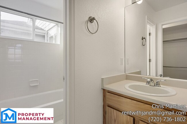 Photo - 543 W 114th Way