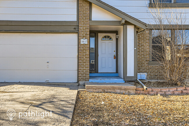 Photo - 3812 S Ceylon Way, Aurora, CO, 80013 House