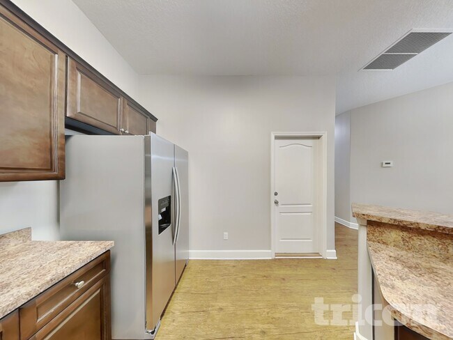 Photo - 45197 Weaver Cir